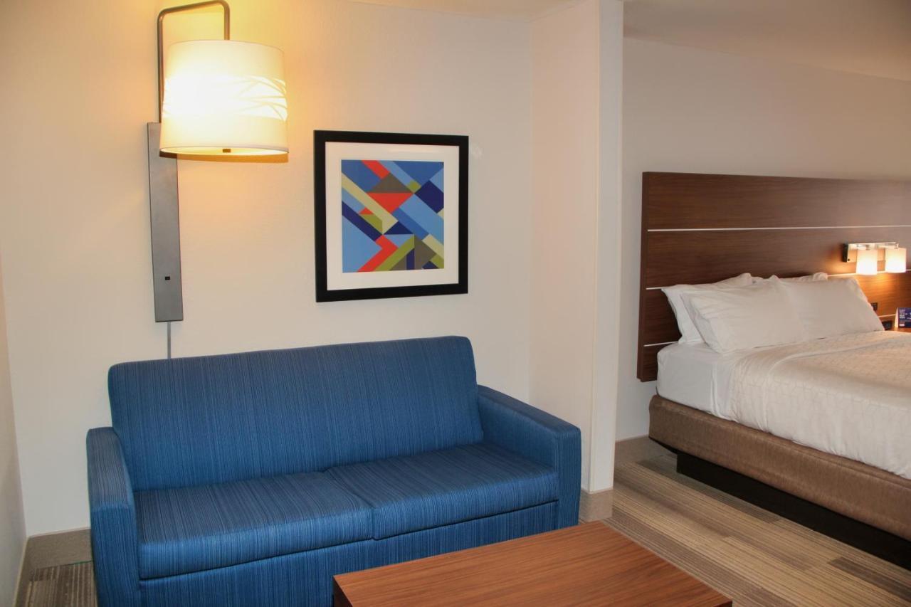 Holiday Inn Express By Ihg Douglas Εξωτερικό φωτογραφία