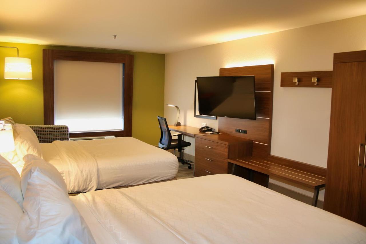 Holiday Inn Express By Ihg Douglas Εξωτερικό φωτογραφία