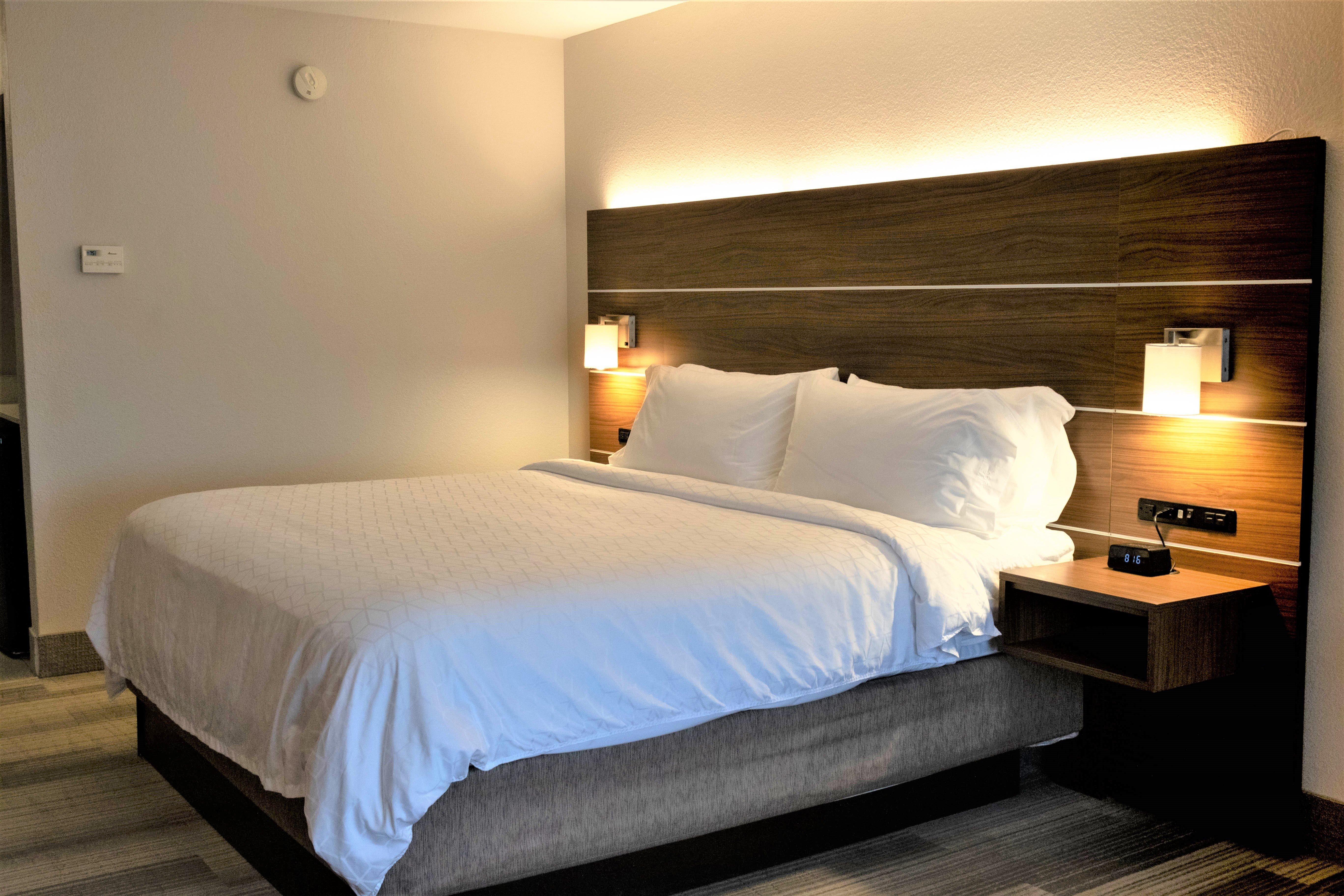 Holiday Inn Express By Ihg Douglas Εξωτερικό φωτογραφία