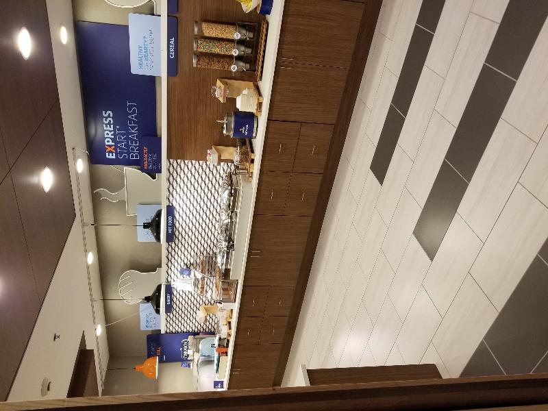 Holiday Inn Express By Ihg Douglas Εξωτερικό φωτογραφία